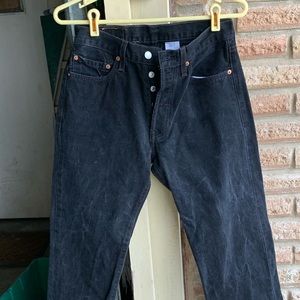 Levi 501 men’s 29x30 button fly jeans